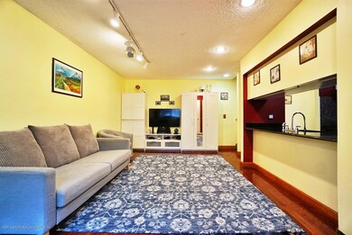 360 Barlow Ave unit 17, Staten Island, NY 10308 - photo 3