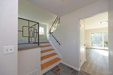 6113 Wayside Ct, Cincinnati, OH 45230 - photo 5