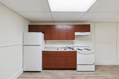 912 N State Rd unit 11, Davison, MI 48423 - photo 2