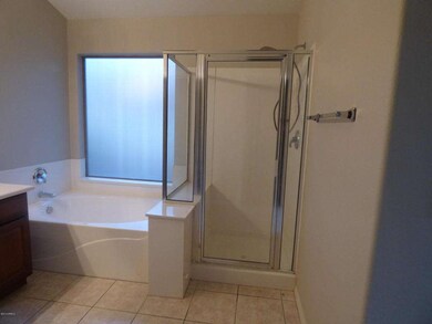 RUSTLER MASTER BATH