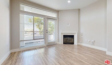 6260 W 3rd St unit 3-116, Los Angeles, CA 90036 - photo 2