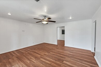 6602 Spindle Dr, Houston, TX 77086 - photo 7