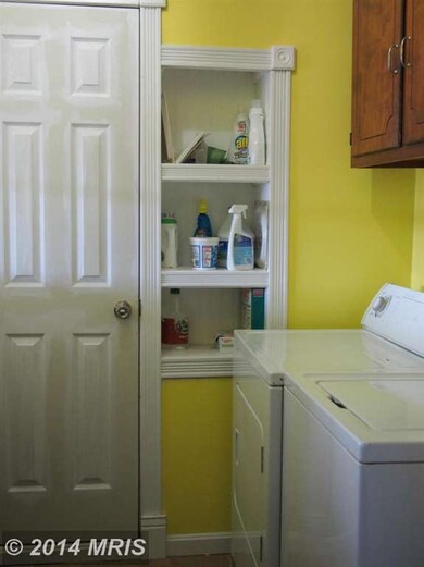 356 Puffenburger Ln, Hedgesville, WV 25427 - photo 7