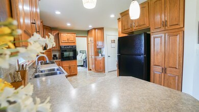 23536 Broadway Blvd, Elkhart, IN 46516 - photo 5