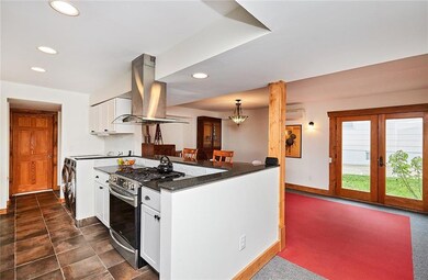 2618 47th St, Des Moines, IA 50310 - photo 5