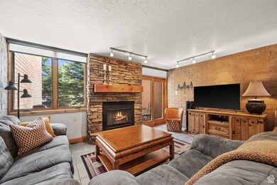 1792 Captain Molly Dr unit 298, Park City, UT 84060 - photo 2