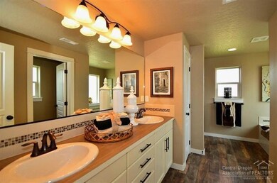 21346 NE Eagle Crossing Ave, Bend, OR 97701 - photo 7