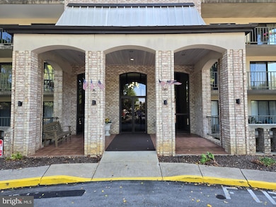 1000 Putnam Blvd unit 603, Wallingford, PA 19086 - photo 5