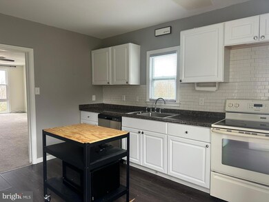 64 Church Rd, Royersford, PA 19468 - photo 5