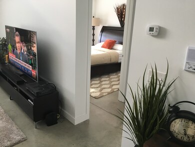 1 Carver St unit 8, Worcester, MA 01604 - photo 4