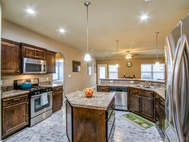 8928 S 255th East Ave, Broken Arrow, OK 74014 - photo 7