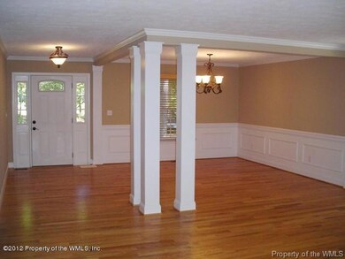 Entrance & Formal Dining