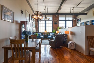 685 Social St unit 306, Woonsocket, RI 02895 - photo 4