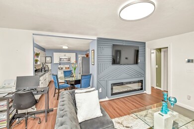 17 Derby St, Worcester, MA 01604 - photo 5