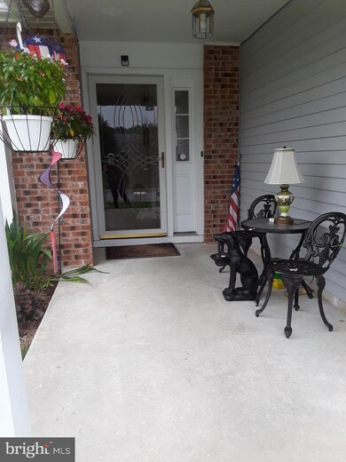 146 Lakebridge Dr, Woodbury, NJ 08096 - photo 3