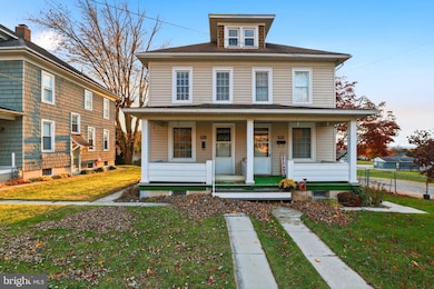 977 Baltimore St, Hanover, PA 17331 - photo 2