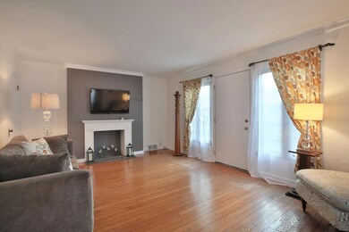 1236-W3rd-04