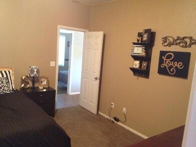 533 W Bel Aire Ln, Porterville, CA 93257 - photo 7