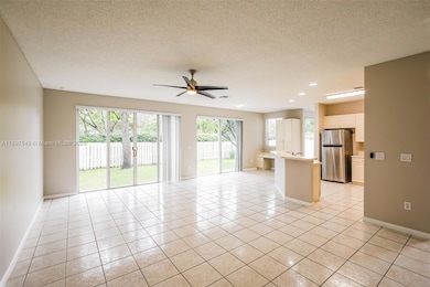 1436 NW 159th Ln, Pembroke Pines, FL 33028 - photo 6