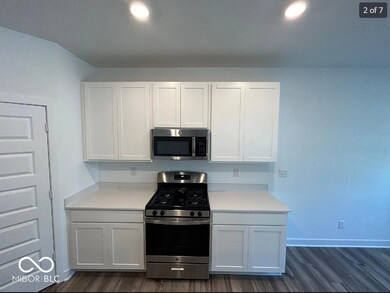 7179 Governors Row S, Avon, IN 46123 - photo 2