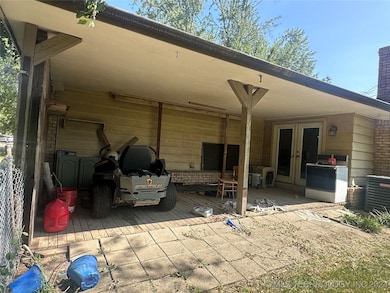 735 Valentine Ln, Claremore, OK 74017 - photo 4