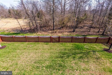 25304 Talent St, Chantilly, VA 20152 - photo 4