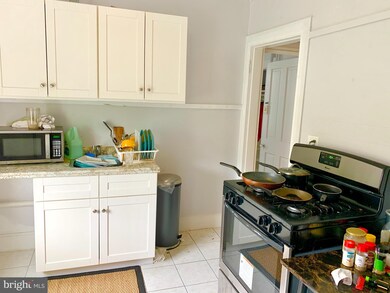 7400 Rhode Island Ave unit 2, College Park, MD 20740 - photo 6