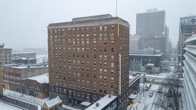 400 Walnut St unit 1102, Des Moines, IA 50309 - photo 2