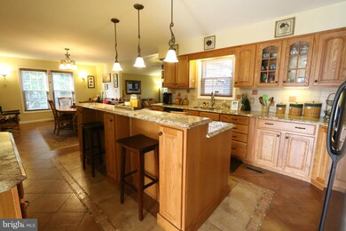 13132 Hepplewhite Cir, Hagerstown, MD 21742 - photo 6