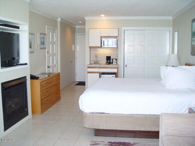 Room #930