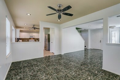 7282 Caracara Dr, Houston, TX 77040 - photo 6