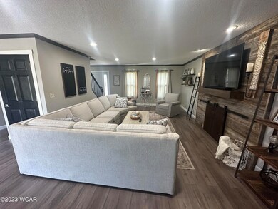 126 Orchard Dr, Lima, OH 45807 - photo 4