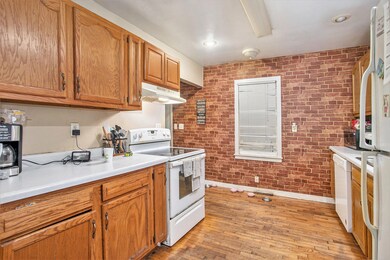 1493 Remus St, Kalamazoo, MI 49004 - photo 6