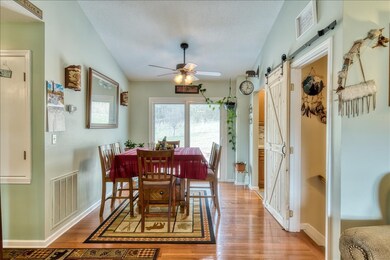 452 Bowers Park Cir, Knoxville, TN 37920 - photo 6