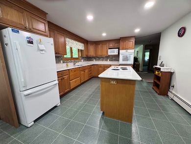 2 Juniper Hill Rd, Claremont, NH 03743 - photo 7