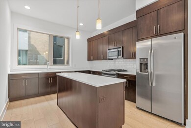 927 31 N Front St unit 2, Philadelphia, PA 19123 - photo 3