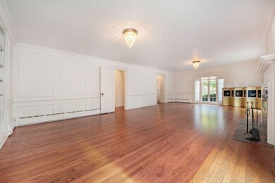 301 N Division St, Marshall, MI 49068 - photo 7