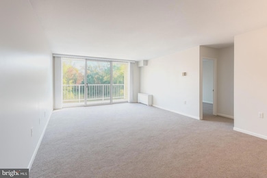 Park Place Condominium unit 406, Alexandria, VA 22302 - photo 2