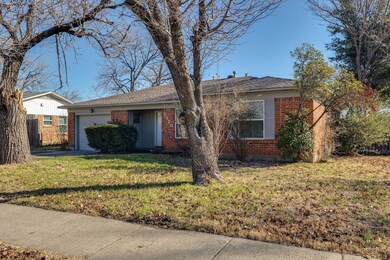 5120 Roberta Dr, North Richland Hills, TX 76180 - photo 2
