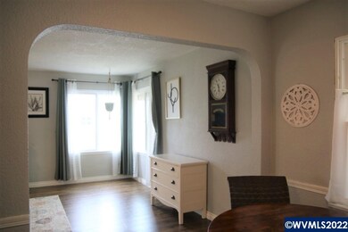 1320 Calapooia St SW, Albany, OR 97321 - photo 3