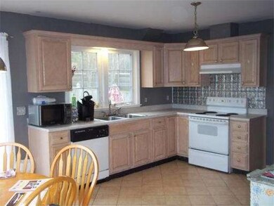 322 Franklin St, Whitman, MA 02382 - photo 2