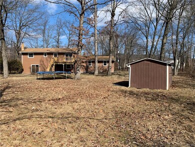 221 W West St, Wind Gap, PA 18091 - photo 7