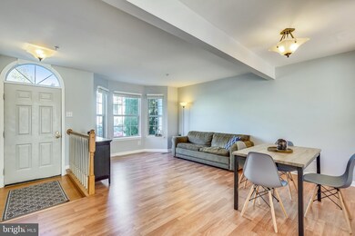 1329 Walkabout Ct unit 48, Sykesville, MD 21784 - photo 5