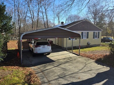 18 Fairview Ave, Dudley, MA 01571 - photo 3