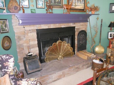 12 West St unit 12B, Boothbay Harbor, ME 04538 - photo 6