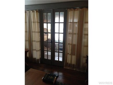 Living Room lower