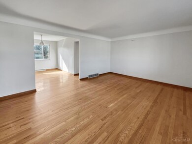 3347 Rocker Dr, Cincinnati, OH 45239 - photo 3