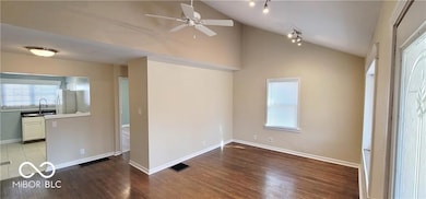 3848 E Pleasant Run Parkway North Dr, Indianapolis, IN 46201 - photo 6