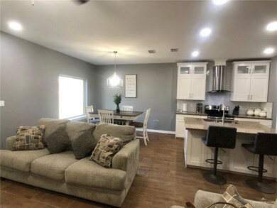 717 N Montemorelos Dr, Alton, TX 78573 - photo 6