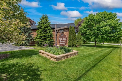 mls_5165 S Root River Pkwy, Greenfield -